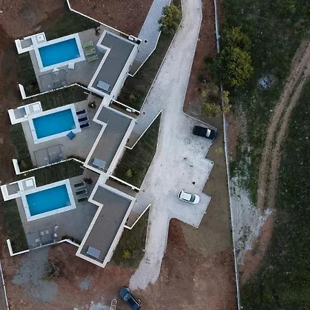#luxlikehome Theeta Thalassa Villa