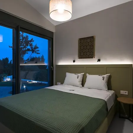 #luxlikehome Theeta Thalassa