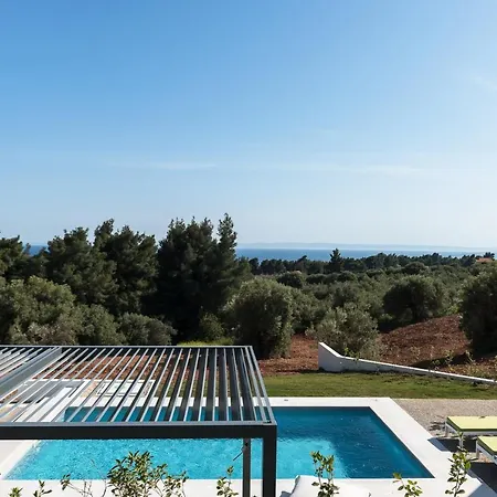 #luxlikehome Theeta Thalassa Villa *